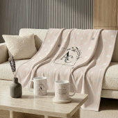 Personalisierte Monogramm-Beige-Polka-Dot-Wurf-Ges Fleecedecke