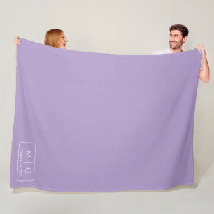 Personalisierte Monogramm-Datum Blasslila Fleecedecke