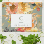 Personalisierte Monogramm Herbstfallen Geschirrtuch (Gefaltet)