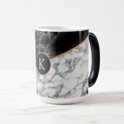 Personalisierte Monogramm-Imitate Marble-Tasse Verwandlungstasse (VorderseiteRechts)