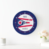 Personalisierte Monogramm-Ohio-Staats-Flagge auf a Große Wanduhr (Zuhause)