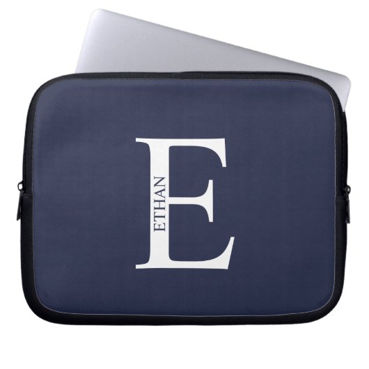 Personalisierte Monogramm- und Namens-Laptop-Hülle Laptopschutzhülle (Vorderseite)