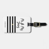 Personalisierte Mr. and Mrs. Script Wedding Newlyw Gepäckanhänger (Vorderseite horizontal)