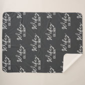 Personalisierte Mr & Mrs Holzkohle-Decke, Geschenk Sherpadecke (Vorderseite (Horizontal))