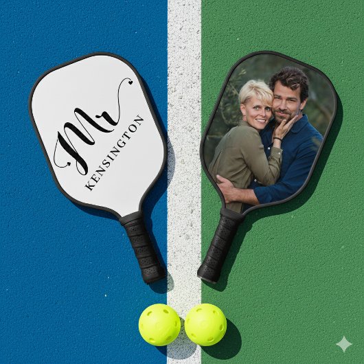 Personalisierte Mr. Newlywed Typography Foto Pickleball Schläger
