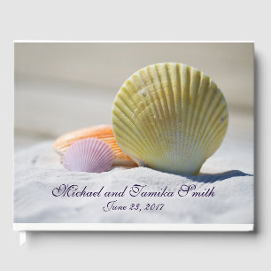 Personalisierte Muscheln auf der Hochzeit am Stran Gästebuch