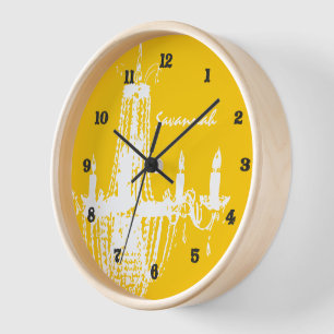Personalisierte Mustard Yellow Chandele Wall Clock Wanduhr