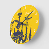 Personalisierte Mustard Yellow Chandelier Bird Clo Runde Wanduhr (Winkel)