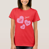 Personalisierte Mutter hat rote Herzen T-Shirt (Vorderseite)