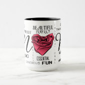 Personalisierte Mutter mit Herzrose und Typografie Tasse (Zentrum)