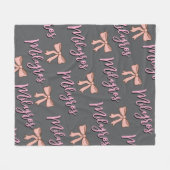 Personalisierte Namensdecke mit Schleife, Geschenk Fleecedecke (Vorderseite (Horizontal))