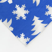 Personalisierte Namensgiraffe, blaue Schneeflocken Fleecedecke (Ecke)