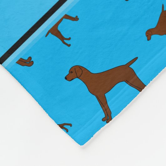 Personalisierte Namenshimmelblau Vizsla Hunde Fleecedecke (Ecke)