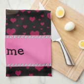 Personalisierte Namenskuchenrosaherzen auf Handtuch (Viertel Falte)