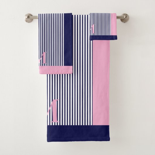 Personalisierte Navy- und hellrosa nautische Ästhe Badhandtuch Set (Insitu)