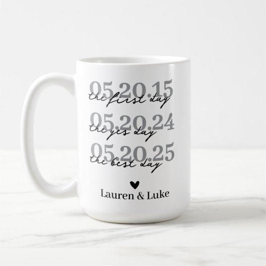 Personalisierte Newlyweds Couple Foto & Date Tasse (Links)