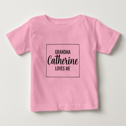 Personalisierte Oma Lieben Baby T-shirt (Vorderseite)