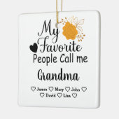 Personalisierte Oma mit den Namen der Enkel Keramikornament (Links)