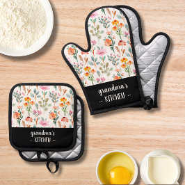 Personalisierte Oma's Kitchen Printed Floral Ofenhandschuh & Topflappen-Set