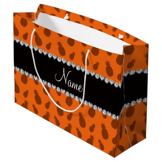Personalisierte orange Namensananas Große Geschenktüte (Rückseite Schrägansicht)