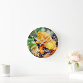 Personalisierte Orange Wild Mushrooms Runde Wanduhr (Zuhause)
