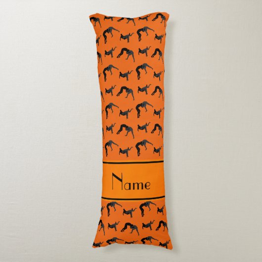 Personalisierte orange Wrestling-NamensSilhouetten Seitenschläferkissen (Vorderseite Vertikal)