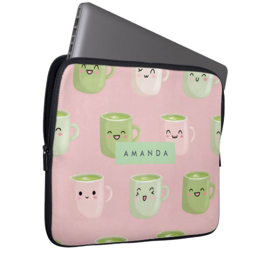 Personalisierte Pastel Kawaii Matcha Teemuster Laptopschutzhülle (Vorne Rechts)