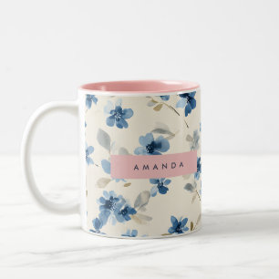 Personalisierte Pastell-Aquarellblaue Blüte Zweifarbige Tasse