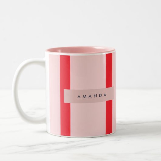 Personalisierte Pastellstreifen mit floralem Akzen Zweifarbige Tasse (Links)