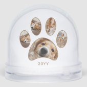 Personalisierte Paw Print Pet Name Jahr FotoCollag Schneekugeln (Rückseite)