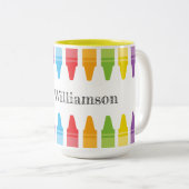 Personalisierte Rainbow Crayons Lehrerbewertung Zweifarbige Tasse (VorderseiteRechts)