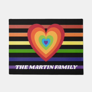 Personalisierte Regenbogen-Farbe Stripes Herz Fußmatte