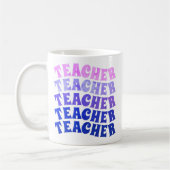 Personalisierte Repeat Wavy Teacher Coffee Tasse (Links)