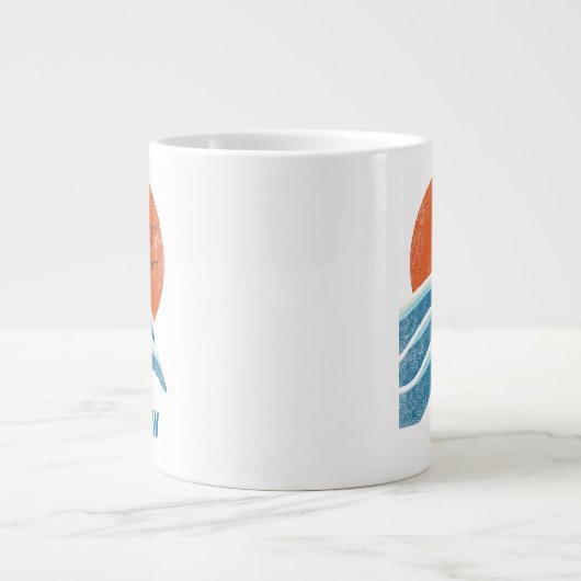 Personalisierte Retro Waves und Sun Beach Jumbo-Tasse (Vorderseite)