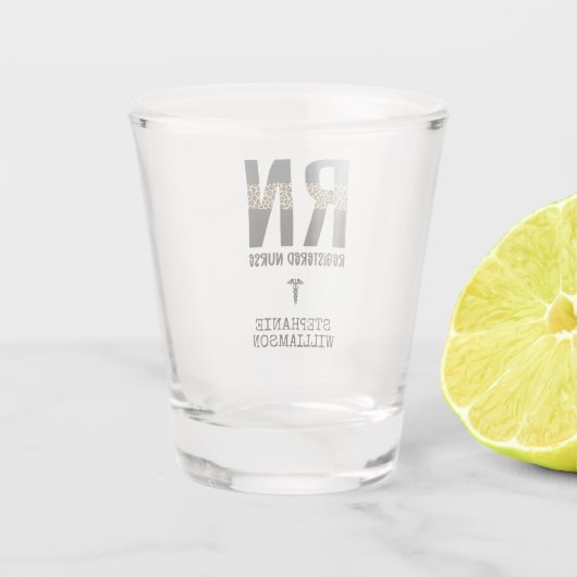 Personalisierte RN-Geschenke für Krankenschwestern Schnapsglas (Rückseite)