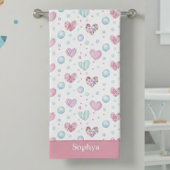 Personalisierte rosa Herz-Kinder Badehandtuch