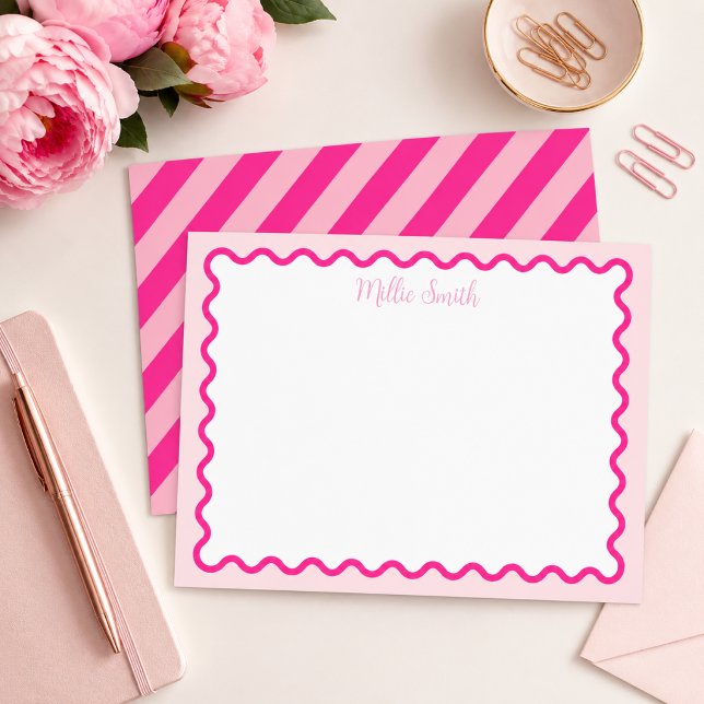 Personalisierte rosa Notizkartenset mit gewelltem  Briefbogen (Von Creator hochgeladen)