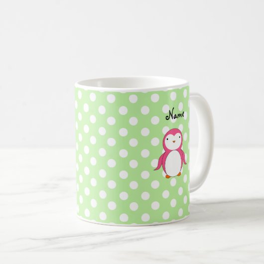 Personalisierte rosa Penguingrün-Polkanamenspunkte Kaffeetasse (VorderseiteRechts)