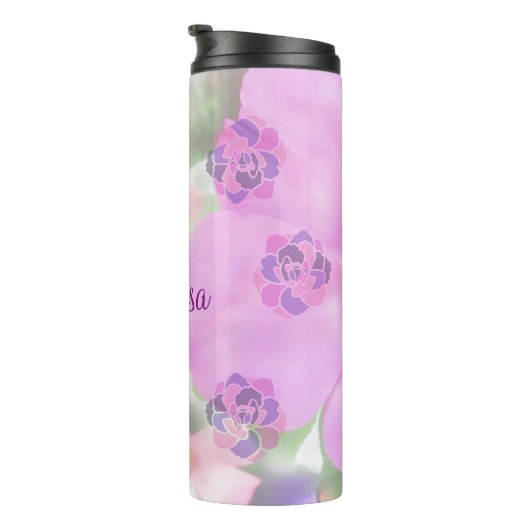 Personalisierte Rosa und Lila Petalen Thermosbecher (Nach rechts gedreht)