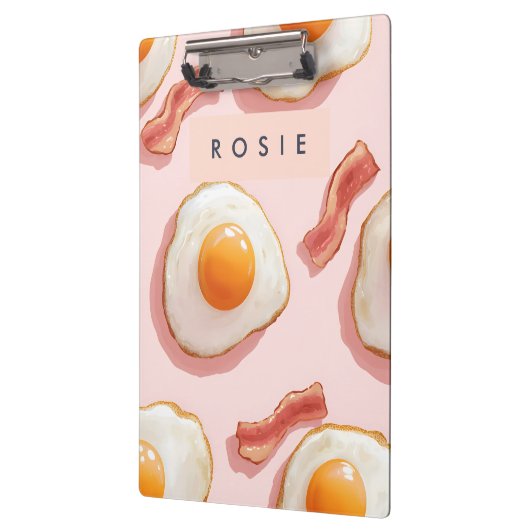 Personalisierte, rosafarbene Eier und Bacon-Muster Klemmbrett (Links)
