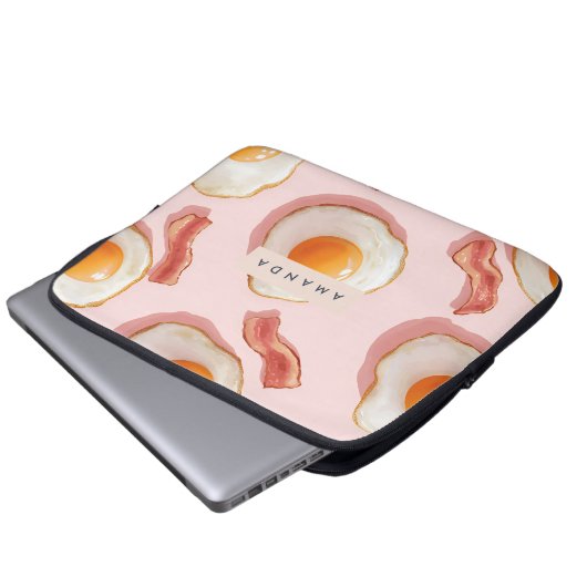 Personalisierte, rosafarbene Eier und Bacon-Muster Laptopschutzhülle (Vorne Knopf)