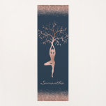Personalisierte Rose Gold Tree Pose Namaste Yogamatte<br><div class="desc">Dieses Design kann in dem Bereich personalisiert werden, der durch das Ändern des Fotos und/oder Textes zur Verfügung gestellt wird. Oder Sie können es anpassen, indem Sie den Mausklick auswählen, um weitere Optionen anzupassen, um die Farbe des Hintergrunds zu löschen oder zu ändern, Text hinzuzufügen, die Textfarbe oder den Stil...</div>