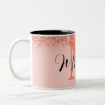 Personalisierte Rose Gold Vintage Geschenke Zwei-T Zweifarbige Tasse<br><div class="desc">Personalisierte Geschenke für die liebevolle Gitarrist und Musiker! Dieses elegante und mädchenhafte Design ist perfekt für die trendige und stilvolle Mode. Es verfügt über ein Imitat gedruckt Rose Gold funkelnd Glitzer ombre Farbverlauf auf einer Rose rosa und weiß Marmor Stein Muster Hintergrund. Es ist glamourös, elegant, luxuriös, modern und elegant....</div>