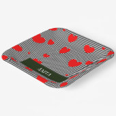 Personalisierte rote Herzen und Streifen Pappteller (Gewinkelt)