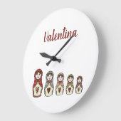 Personalisierte Russische Nesting Matryoshka-Puppe Große Wanduhr (Winkel)