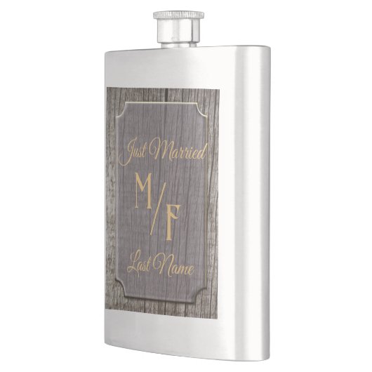 Personalisierte rustikale Baumrinde mit Initialen Flachmann (Links)