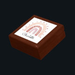 Personalisierte Schmuckbox mit Regenbogen Erinnerungskiste<br><div class="desc">Niedliche,  personalisierte Boho Stil Wasserfarbe Regenbogenschmuck Box für ein junges Mädchen.</div>