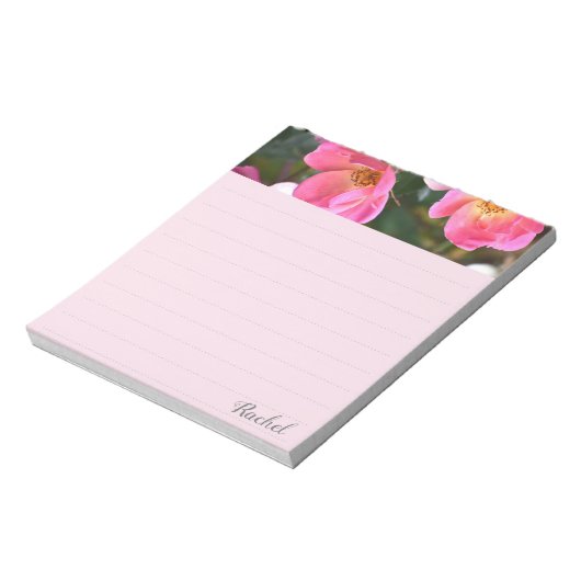 Personalisierte schöne rosa Blume Liniert Notizblock (Rotiert)
