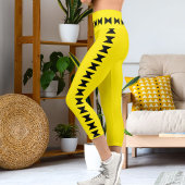 Personalisierte schwarz-gelbe Streifen Stilvoll Capri Leggings