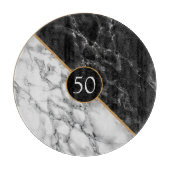 Personalisierte Schwarz-weiße Imitate Marmorablage Schneidebrett (Vorderseite)